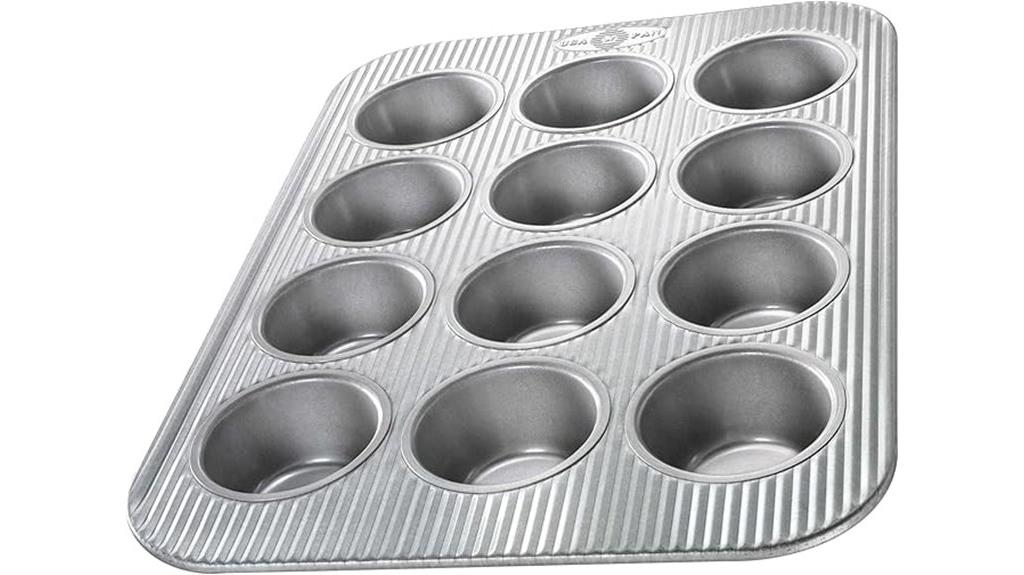 12 well aluminized steel muffin pan