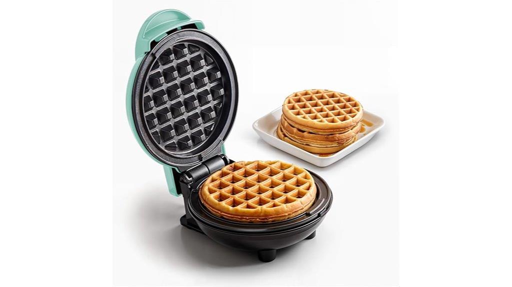 mini waffle maker
